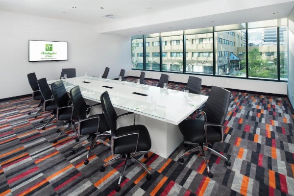 Holiday Inn Hotel & Suites Montreal Centre-ville Ouest image 15