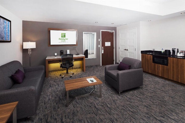 Holiday Inn Hotel & Suites Montreal Centre-ville Ouest image 4